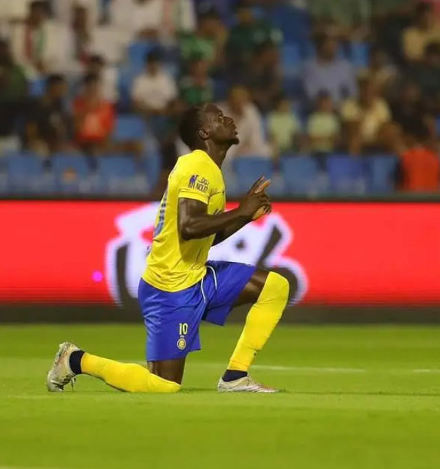 开云体育app下载-播音主持训练文章素材